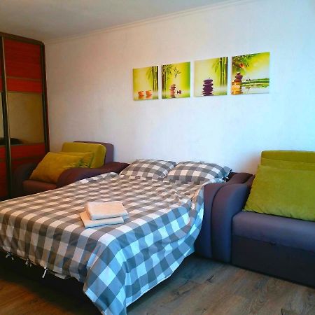 Kozzy Apartment In Kiev City Center Lu7 Luaran gambar