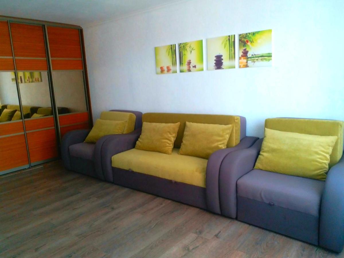 Kozzy Apartment In Kiev City Center Lu7 Luaran gambar