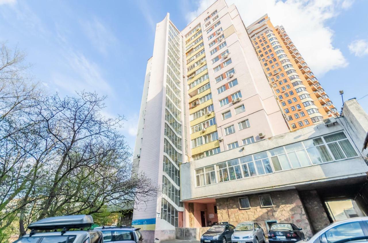 Kozzy Apartment In Kiev City Center Lu7 Luaran gambar