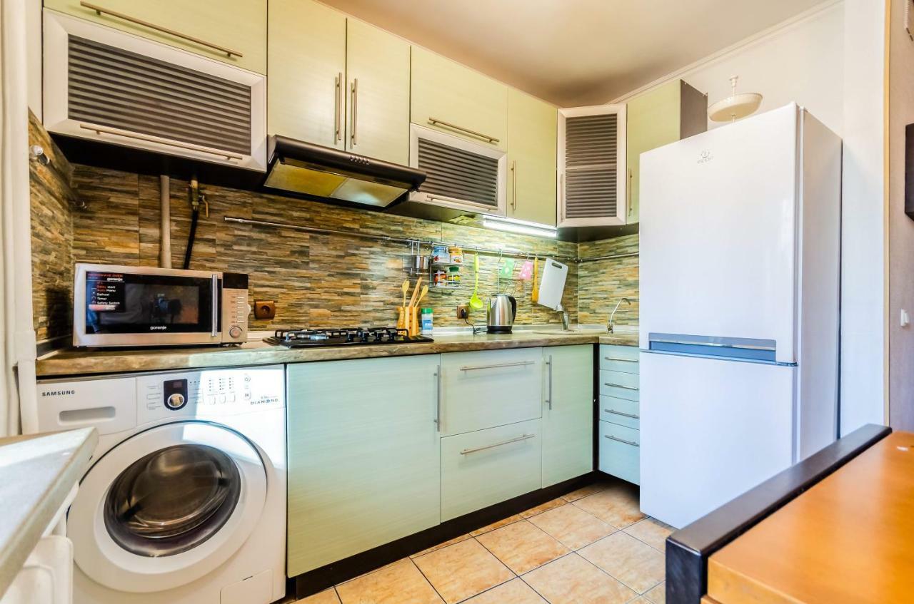 Kozzy Apartment In Kiev City Center Lu7 Luaran gambar